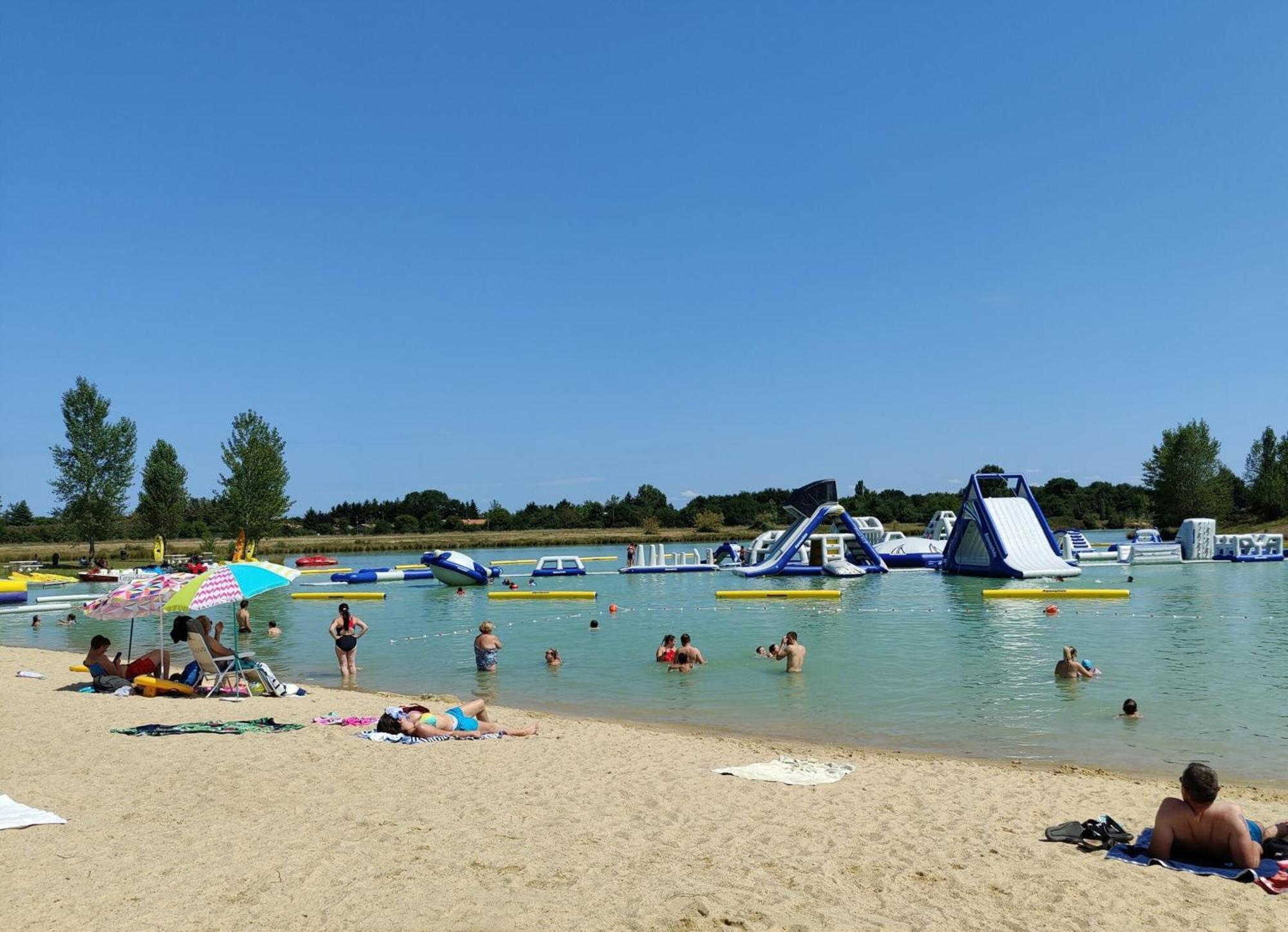 Meuble De Tourisme Classe 3 Etoiles Le Ptit Coin De Soleil - Saint Ciers D'Abzac المظهر الخارجي الصورة